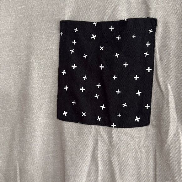 Pacsun Contrast Pocket T Shirt Size S - Picture 3 of 5